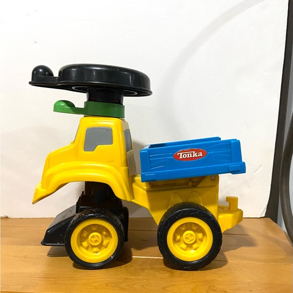 Tonka Dump Truck 2006 Flatbed Stake Hasbro Playskool Construction Toddler Truck - Picture 6 of 6